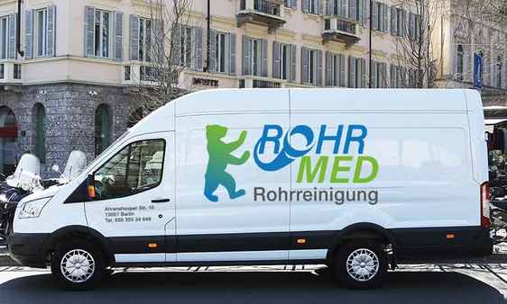 Rohrmed Rohrreinigung Berlin Firmenwagen